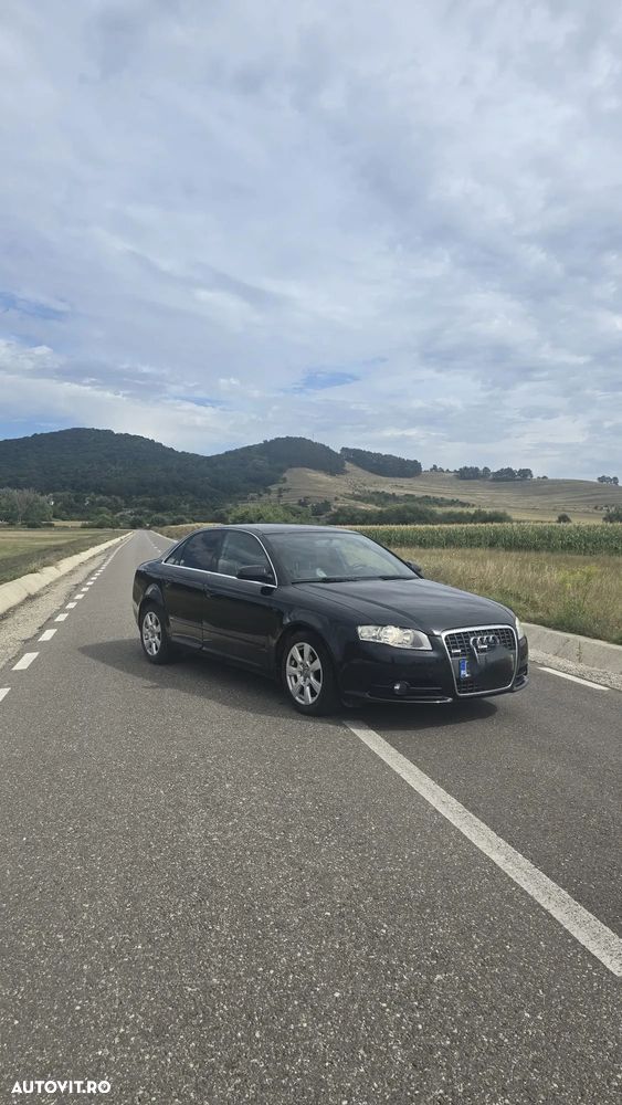 Audi A4 Limuzina - 1