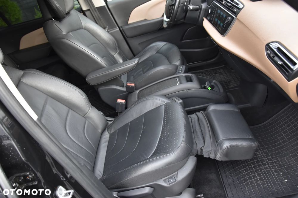 Citroën C4 Grand Picasso BlueHDi 150 EAT6 Exclusive - 19