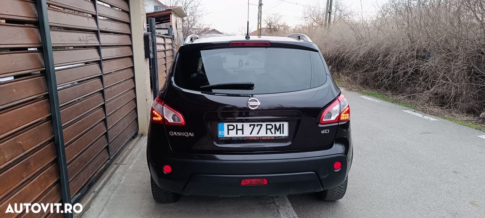 Nissan Qashqai 2.0 dCi DPF acenta - 10