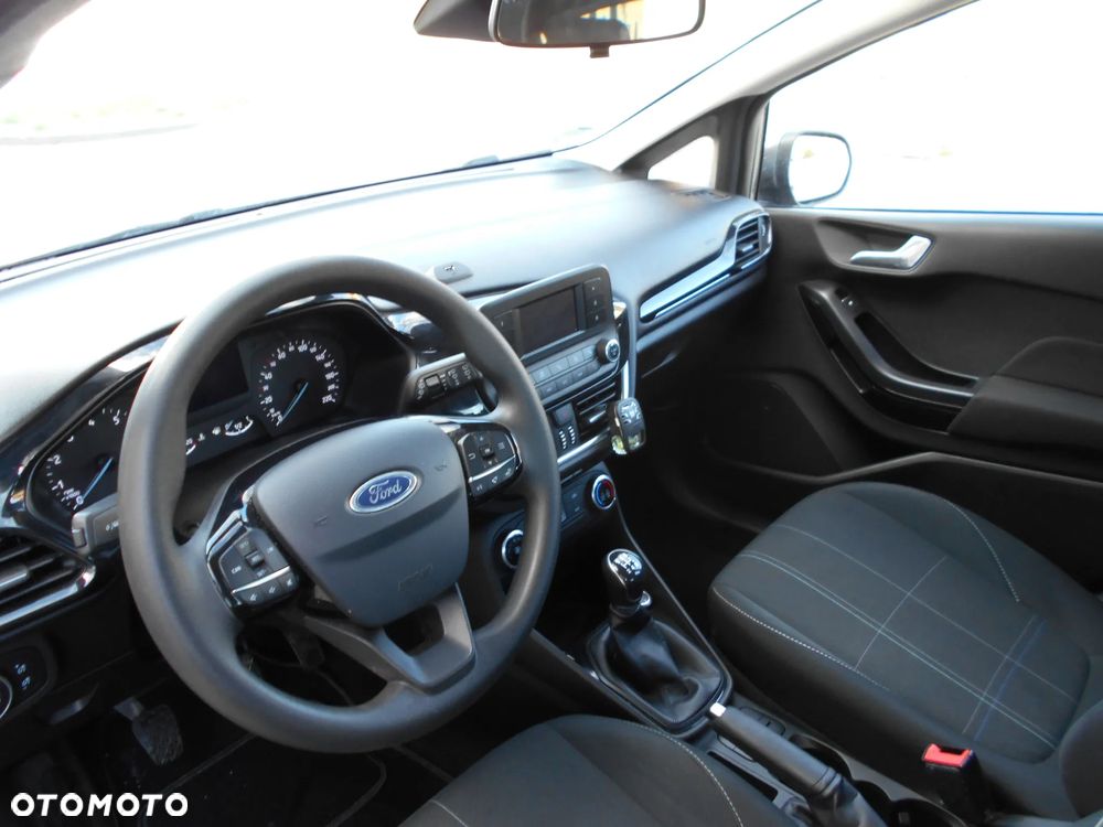 Ford Fiesta 1.1 SYNC Edition - 10
