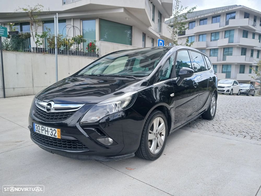 Opel Zafira 1.6 CDTi Executive — fotografia 3