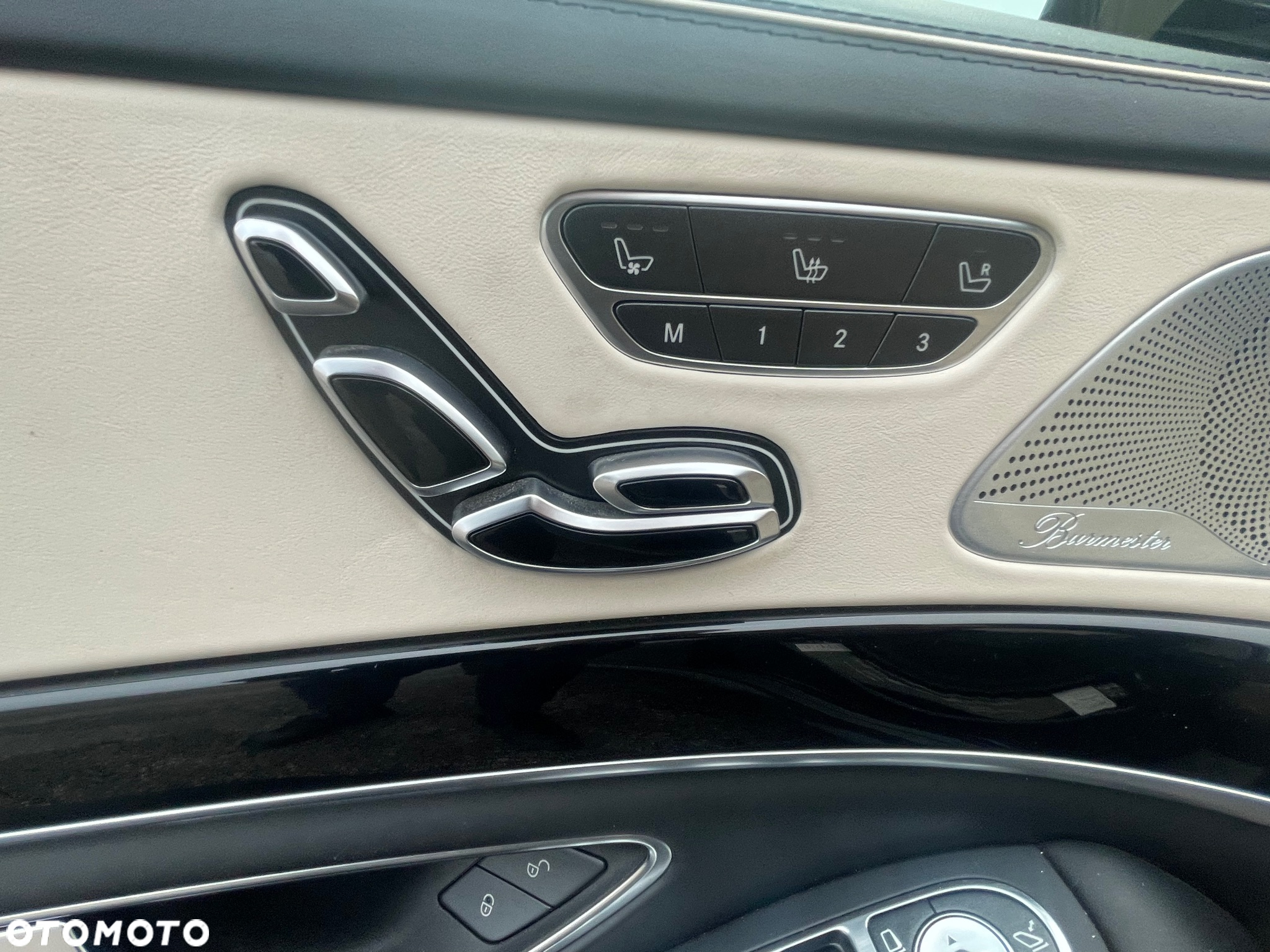 Mercedes-Benz Klasa S 400 d 4-Matic L 9G-TRONIC - 16