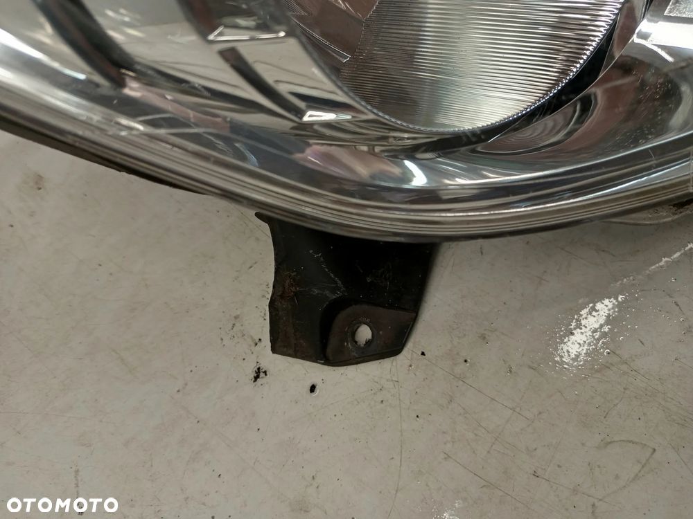 + LAMPA PRZOD PRZEDNIA PRAWA CITROEN DS3 - 7