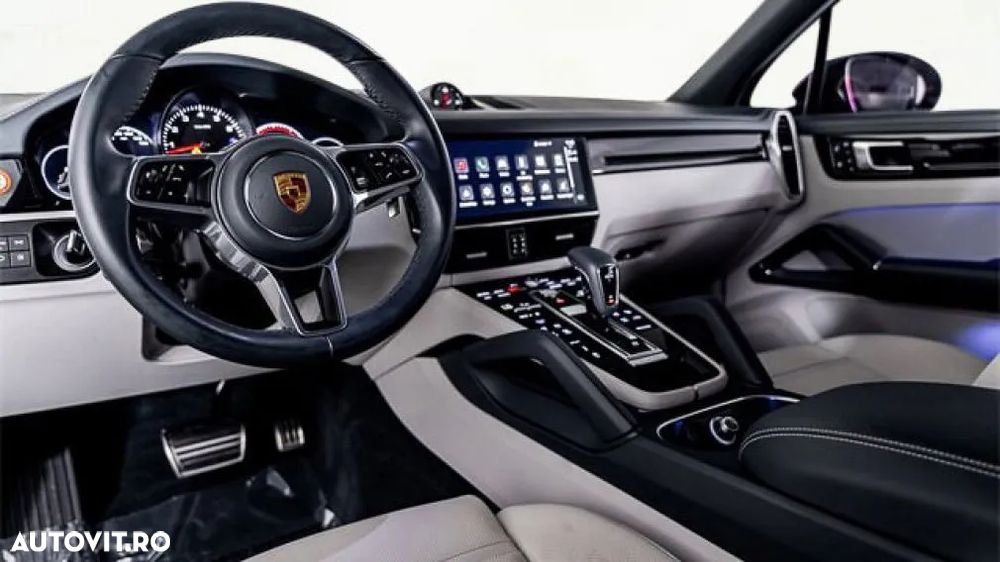Porsche Cayenne S - 9