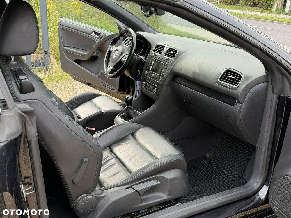 Volkswagen Golf - 16