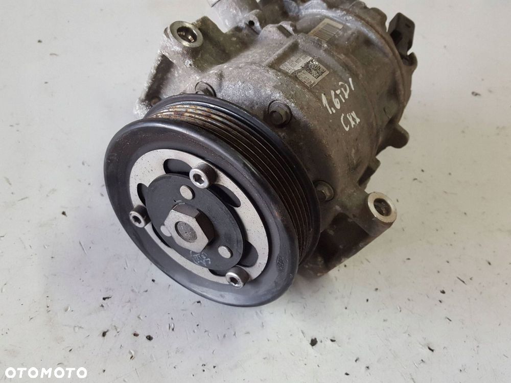 VW PASSAT B8 14-18r 2.0 TDI SPRĘŻARKA KLIMATYZACJI 5Q0820803F - 3