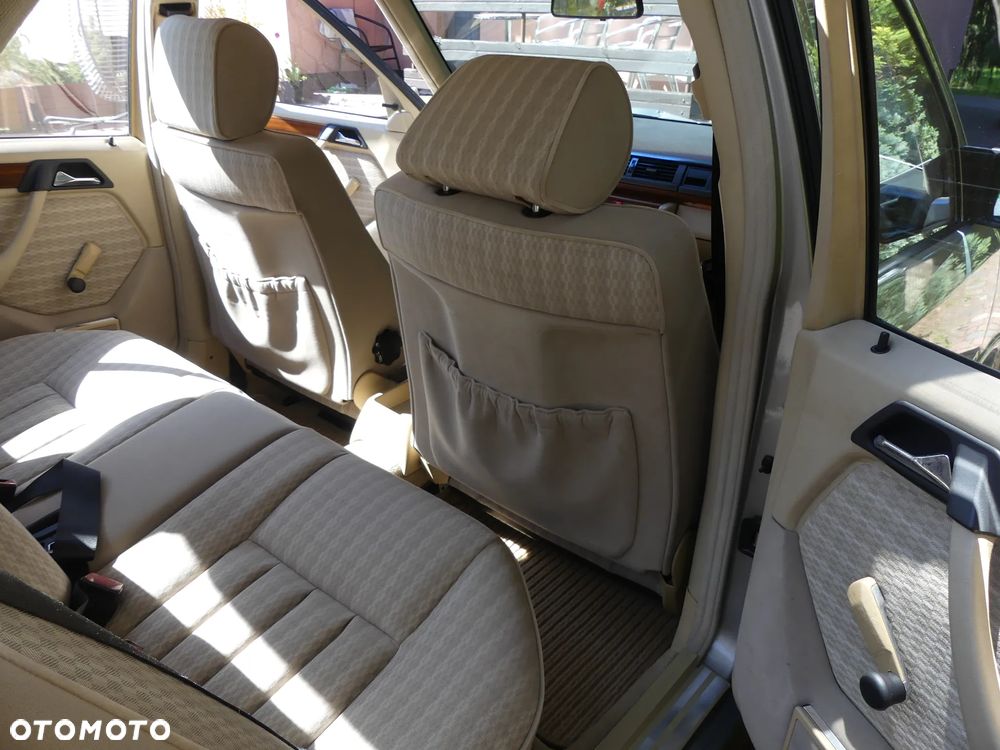 Mercedes-Benz W124 (1984-1993) - 8