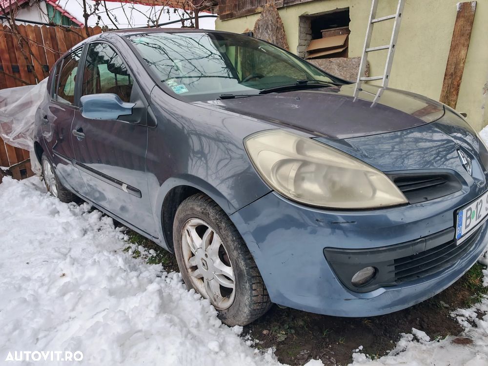 Renault Clio 1.4 16V Dynamique - 6