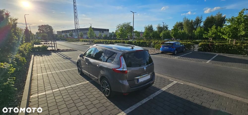 Renault Scenic Energy dCi 130 S&S Bose Edition - 12