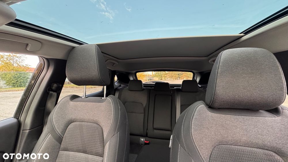 Nissan Qashqai 1.3 DIG-T N-CONNECTA - 11