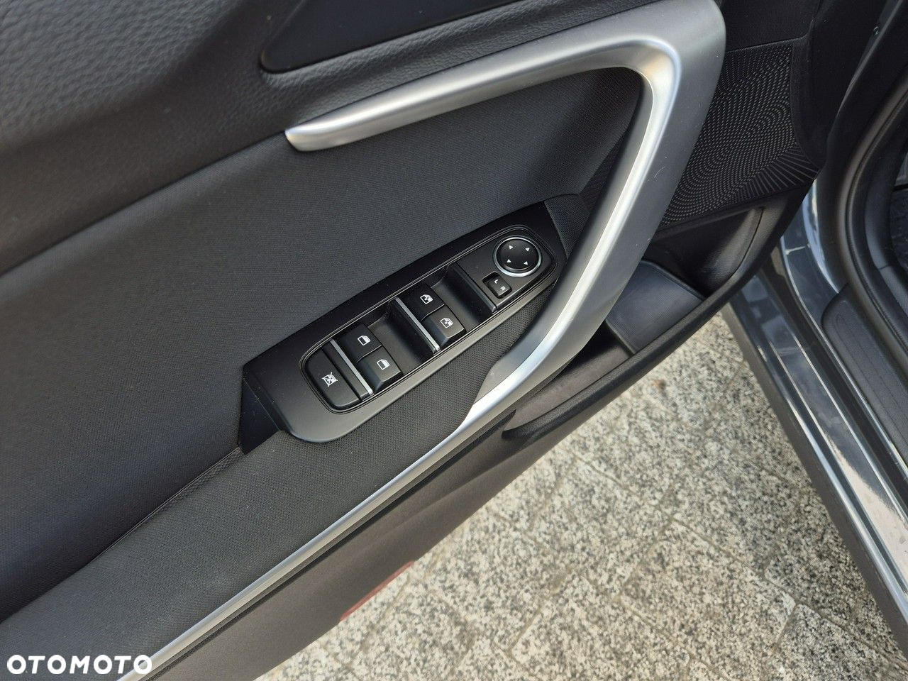 Kia Ceed - 10