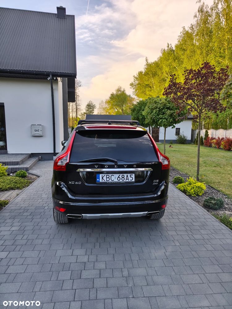Volvo XC 60 D5 AWD Summum - 10