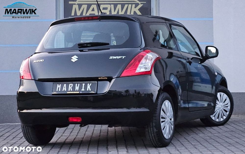 Suzuki Swift - 17