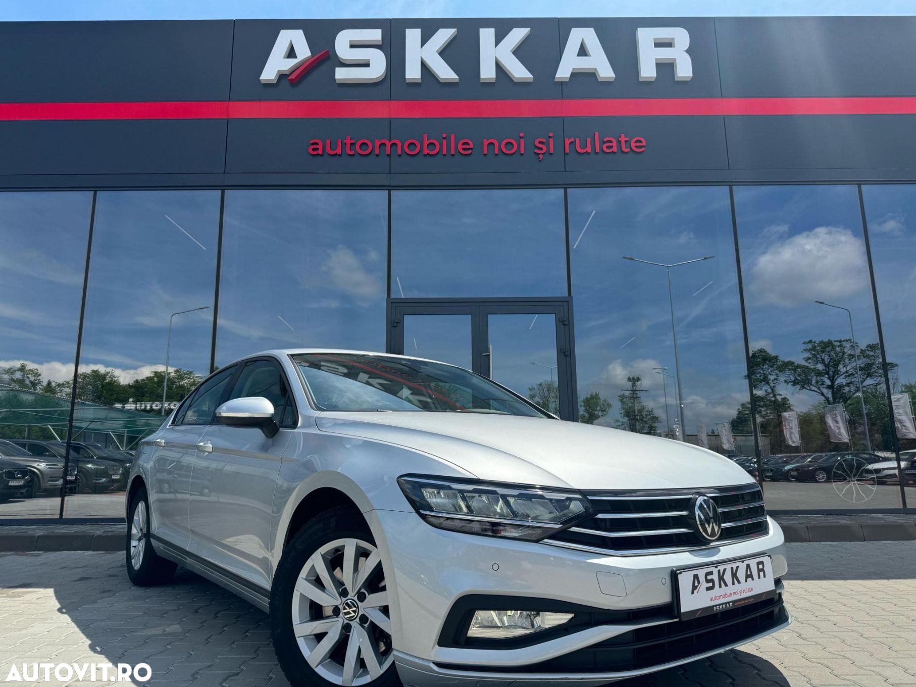 Volkswagen Passat 2.0 TDI DSG Advance - 3