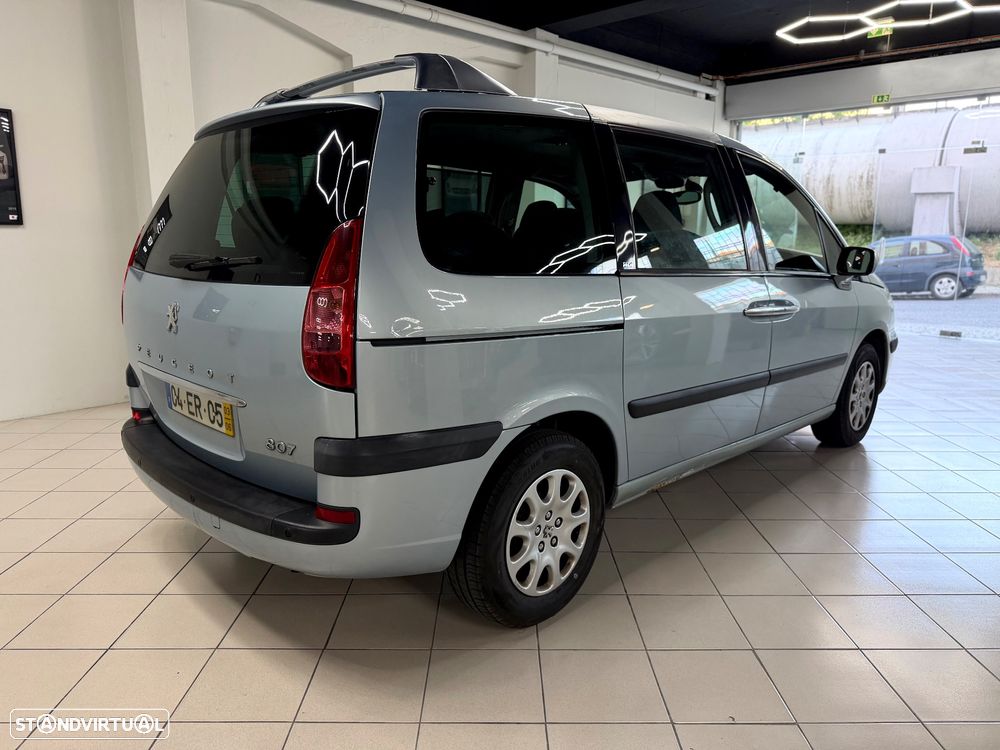 Peugeot 807 HDi 130 Tendance - 6