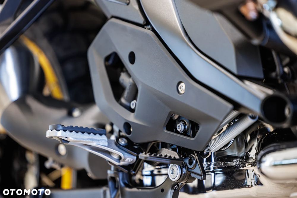 BMW R - 10