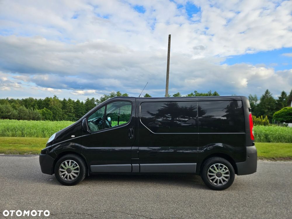 Renault TRAFIC - 3