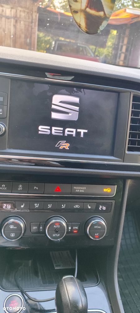 Seat Leon 2.0 TDI FR S&S DSG - 11
