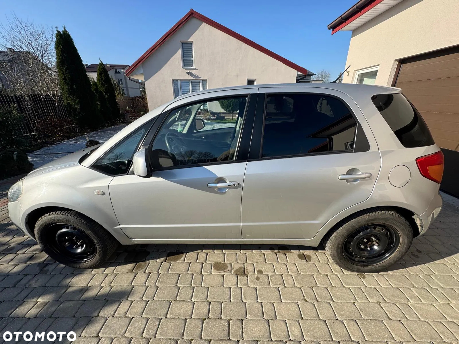 Suzuki SX4 1.6 GS / Premium - 3