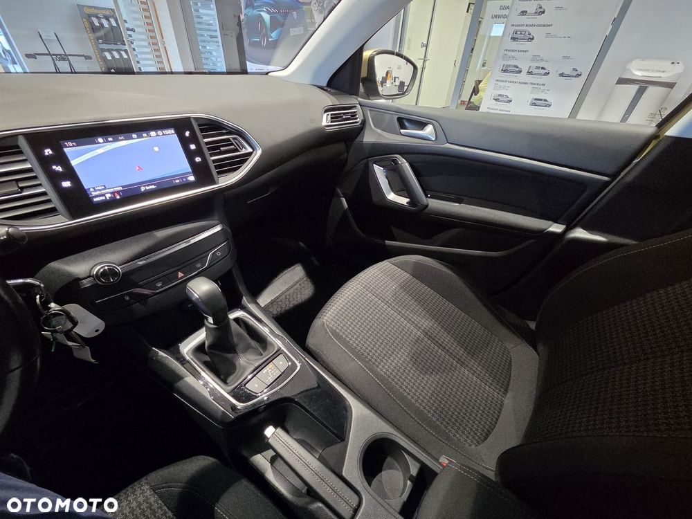 Peugeot 308 - 14