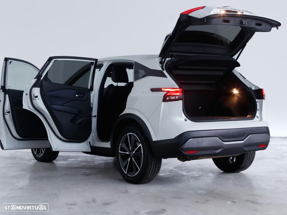 Nissan Qashqai 1.3 DIG-T Acenta Xtronic - 5