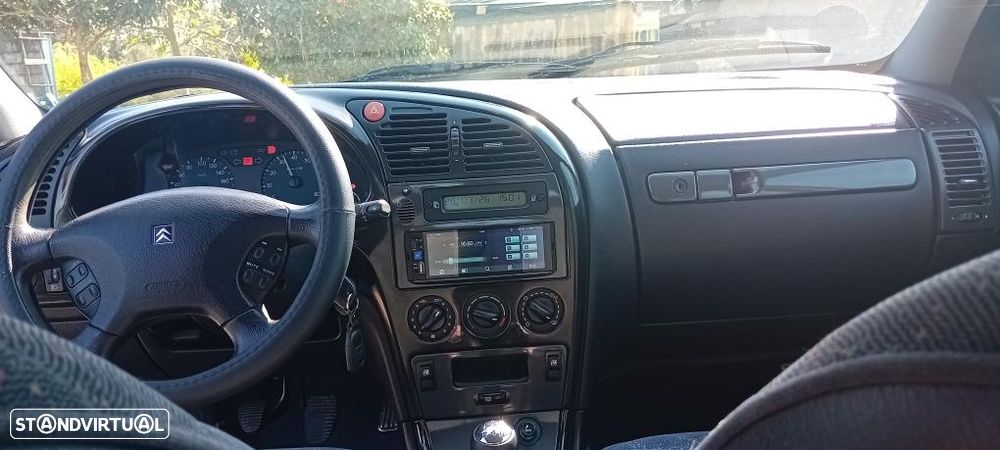 Citroën Xsara 1.6i Exclusive - 12