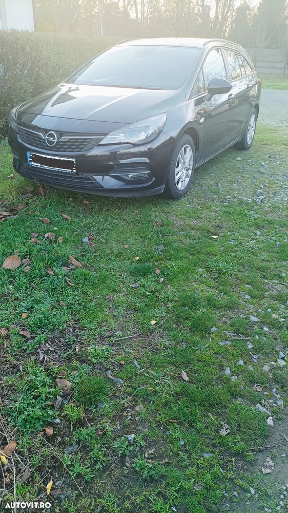 Opel Astra Sport Tourer 1.5 Start/Stop Elegance - 4