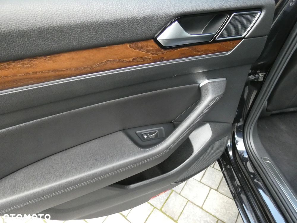 Volkswagen Passat 2.0 TDI BMT Highline DSG7 - 26