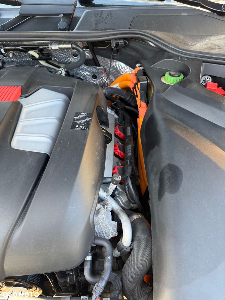 Porsche Cayenne S Hybrid - 33