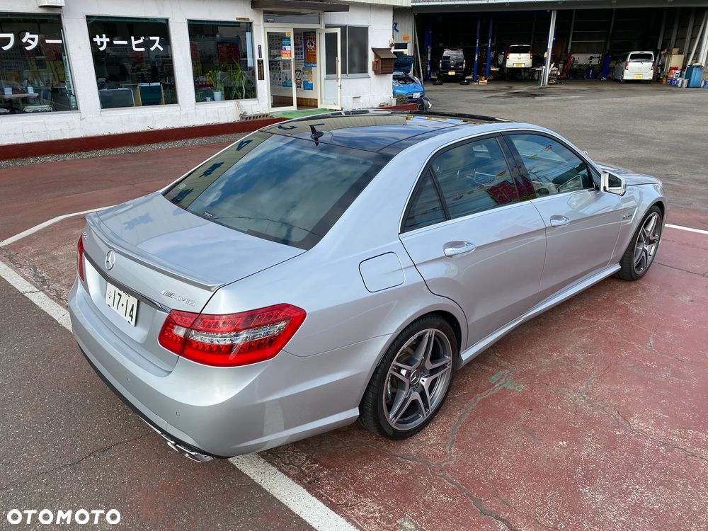 Mercedes-Benz Klasa E 63 AMG AMG Speedshift 7G-MCT - 3