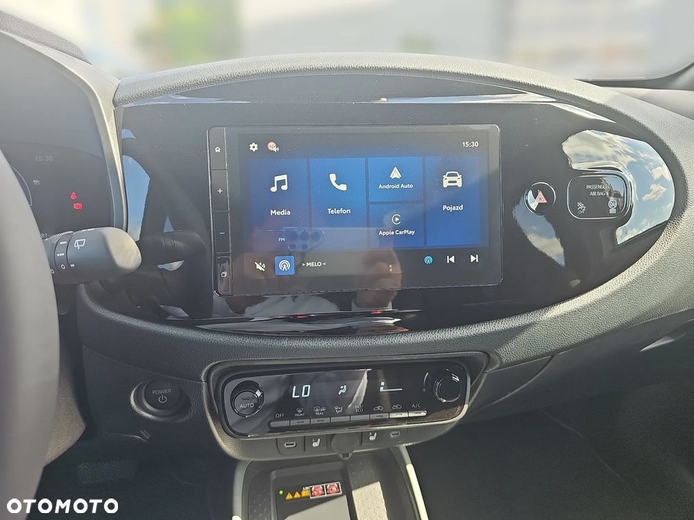 Toyota Aygo X Hybrid 1.5 Style e-CVT - 19