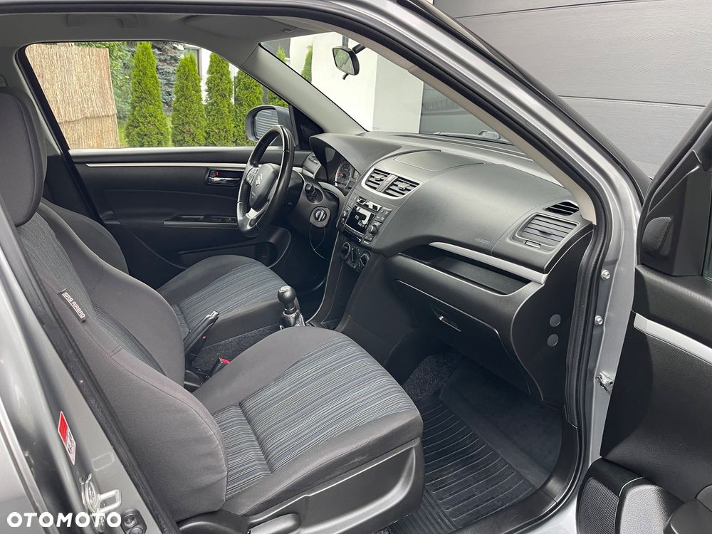 Suzuki Swift 1.2 4x4 Club - 36