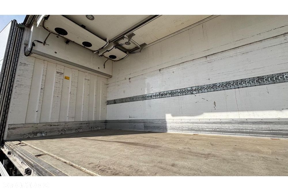 Mercedes-Benz Actros 1835 4x2 SIDE OPENING + CARRIER SUPRA 1150 Mt - 16