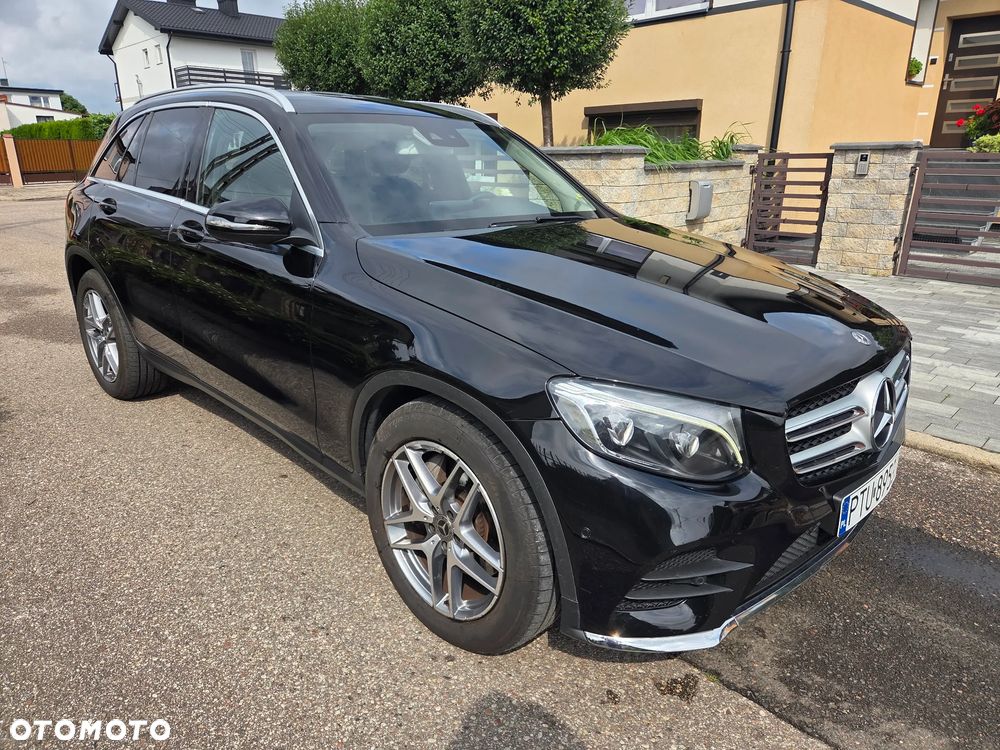 Mercedes-Benz GLC 250 d 4Matic 9G-TRONIC AMG Line - 9