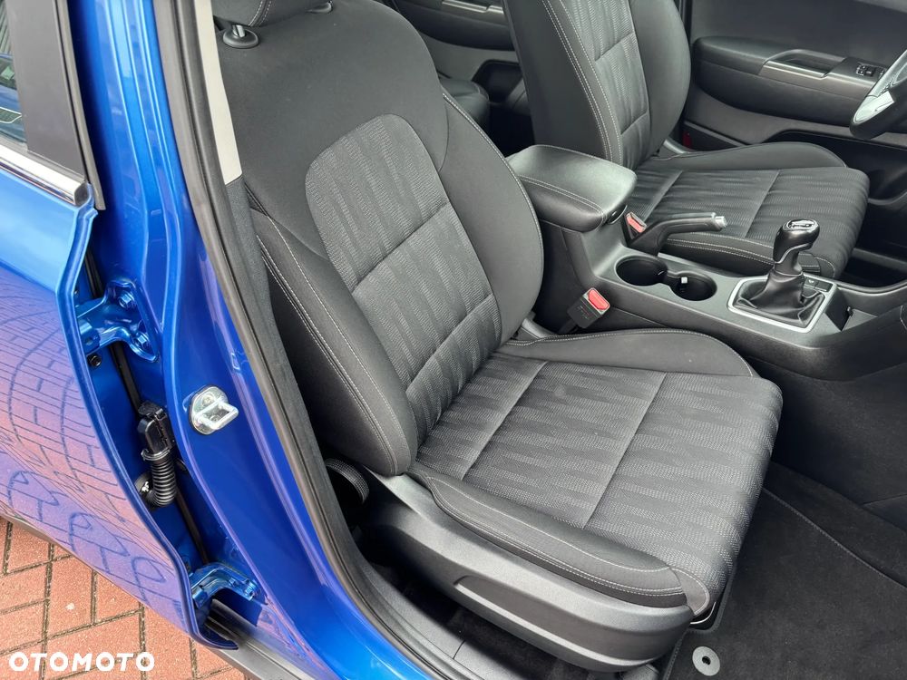 Kia Sportage 1.6 GDI 2WD Black Edition - 15
