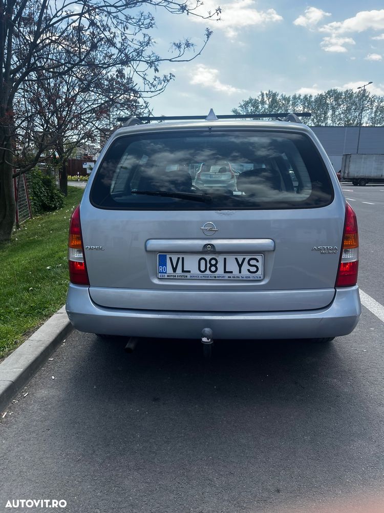 Opel Astra - 2