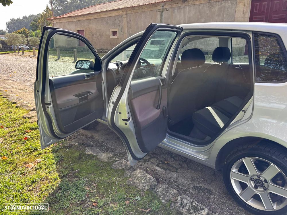 VW Polo 1.4 TDi Confortline - 12