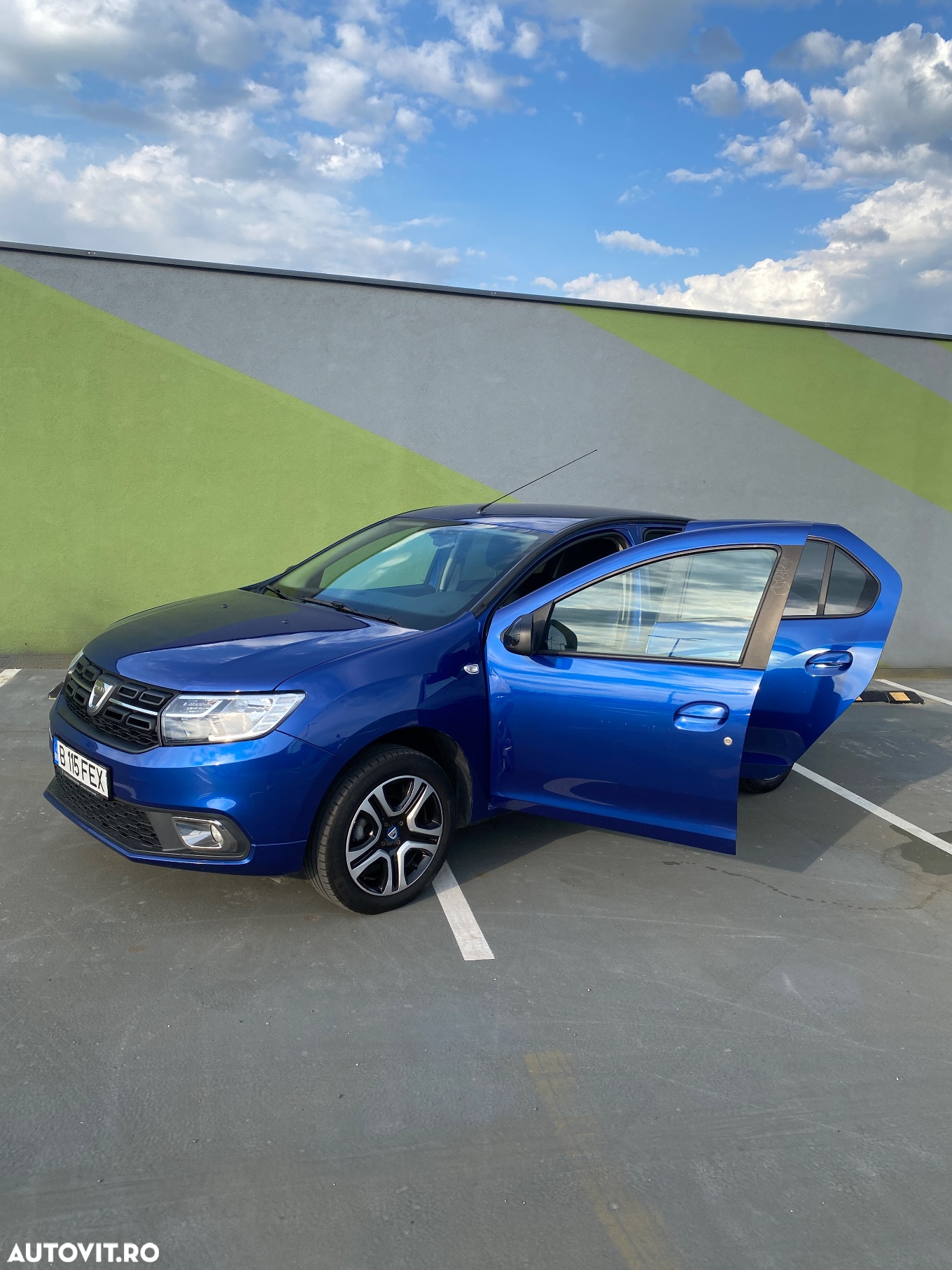 Dacia Logan TCe 90 Essential - 7