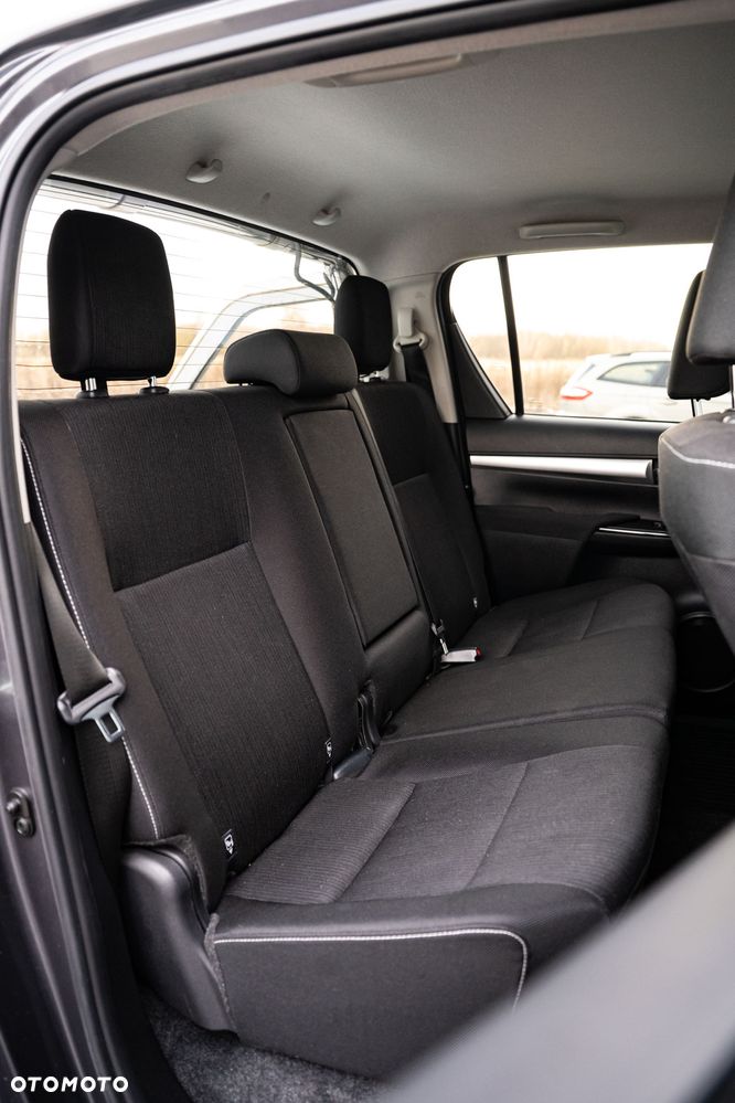 Toyota Hilux 2.4 D-4D Double Cab SR5 4x4 - 22