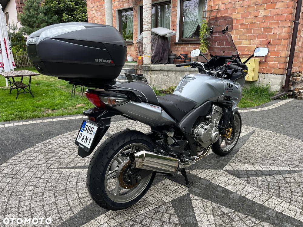 Honda CBF - 4