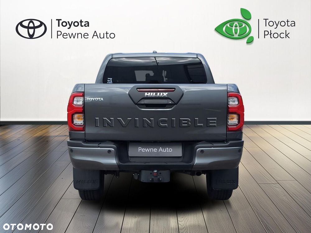 Toyota Hilux 2.8 D-4D mHEV Double Cab Invincible 4x4 - 6