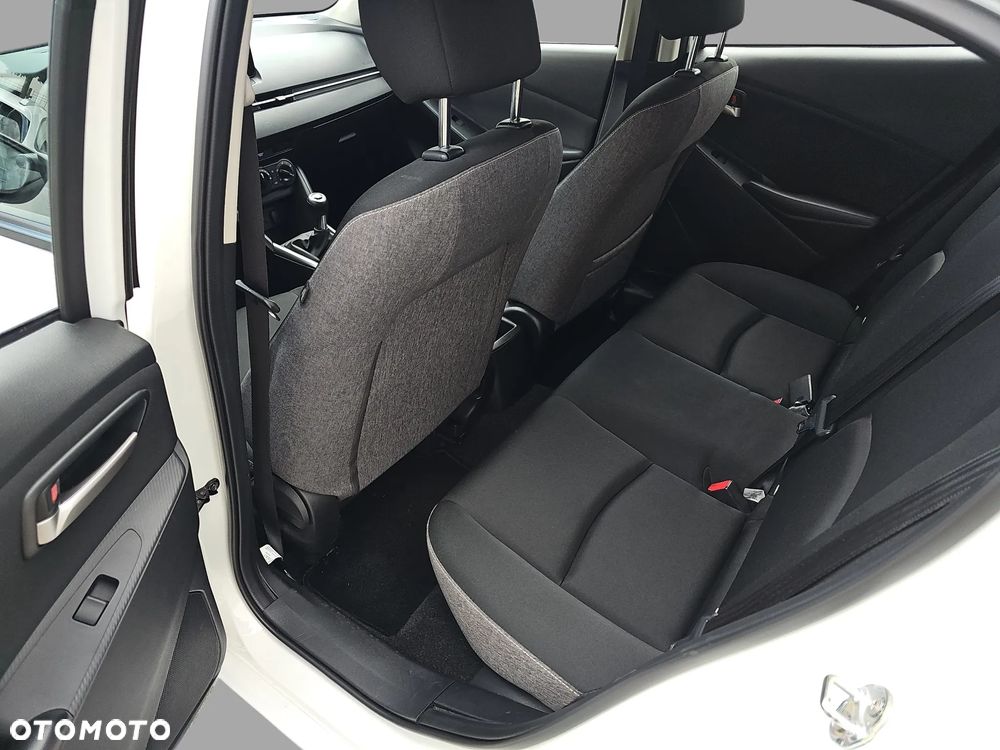 Mazda 2 1.5 Skygo - 19