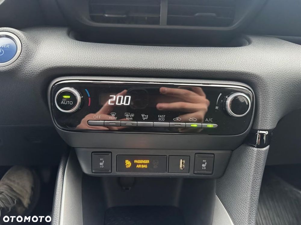 Toyota Yaris Hybrid 1.5 Active - 24