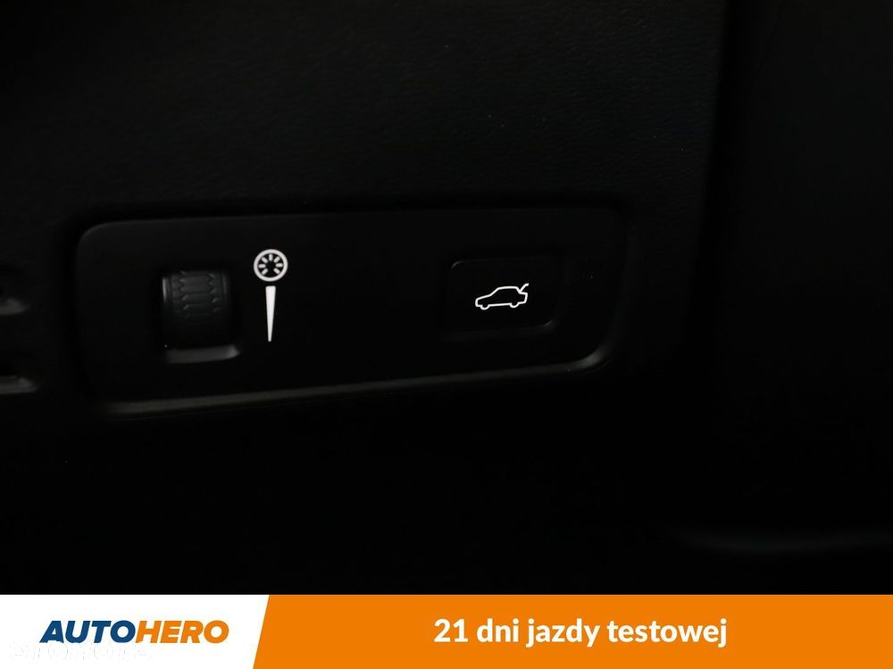 Volvo XC 40 D3 AWD - 34