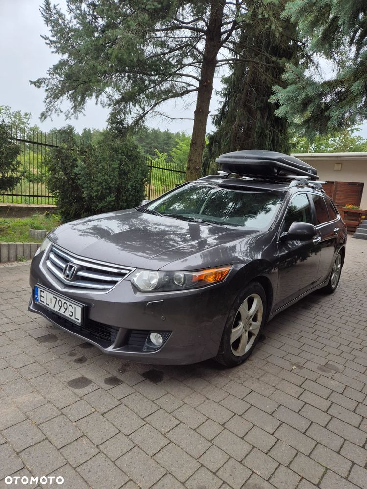 Honda Accord - 1