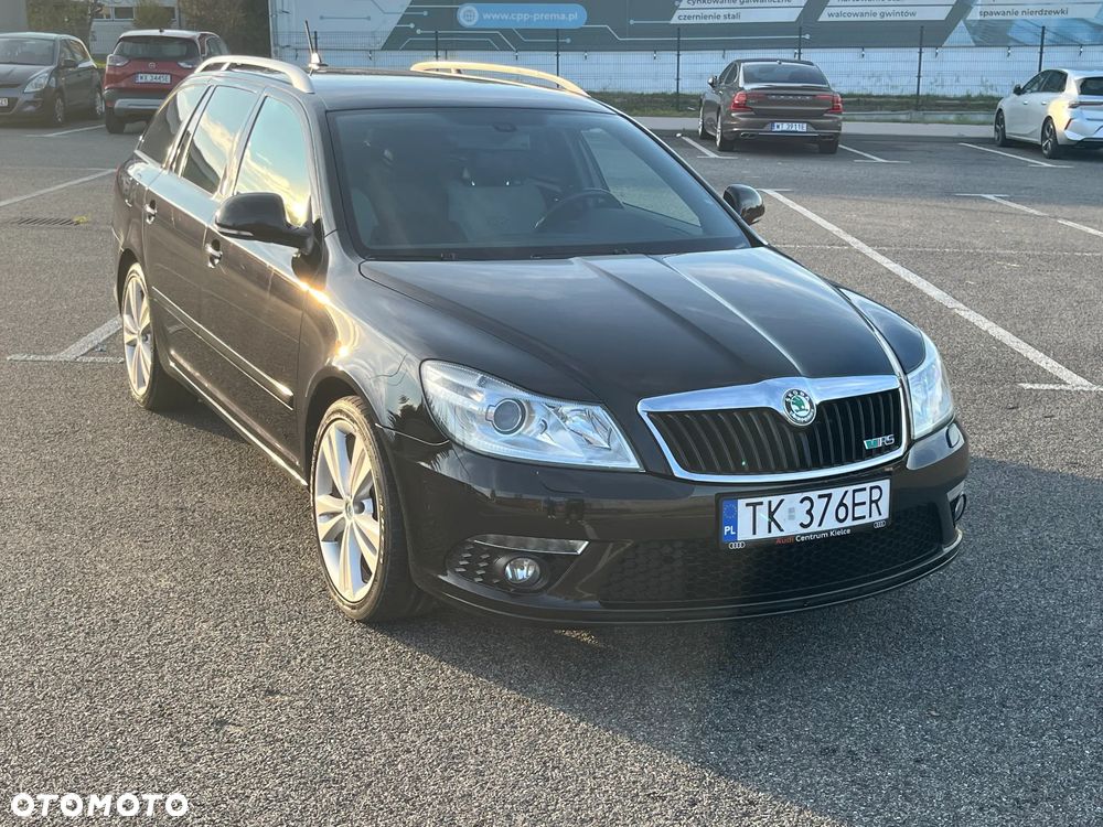 Skoda Octavia 2.0 TDI DPF RS DSG - 35