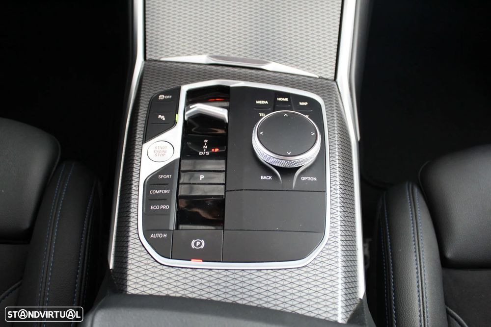BMW 320 d Touring Pack M Auto - 16