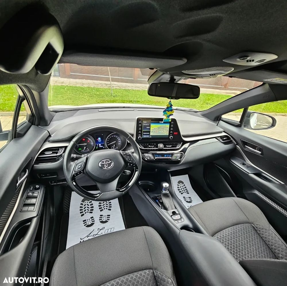 Toyota C-HR 1.8 HSD 122 CP 4x2 CVT C-ult Style - 10