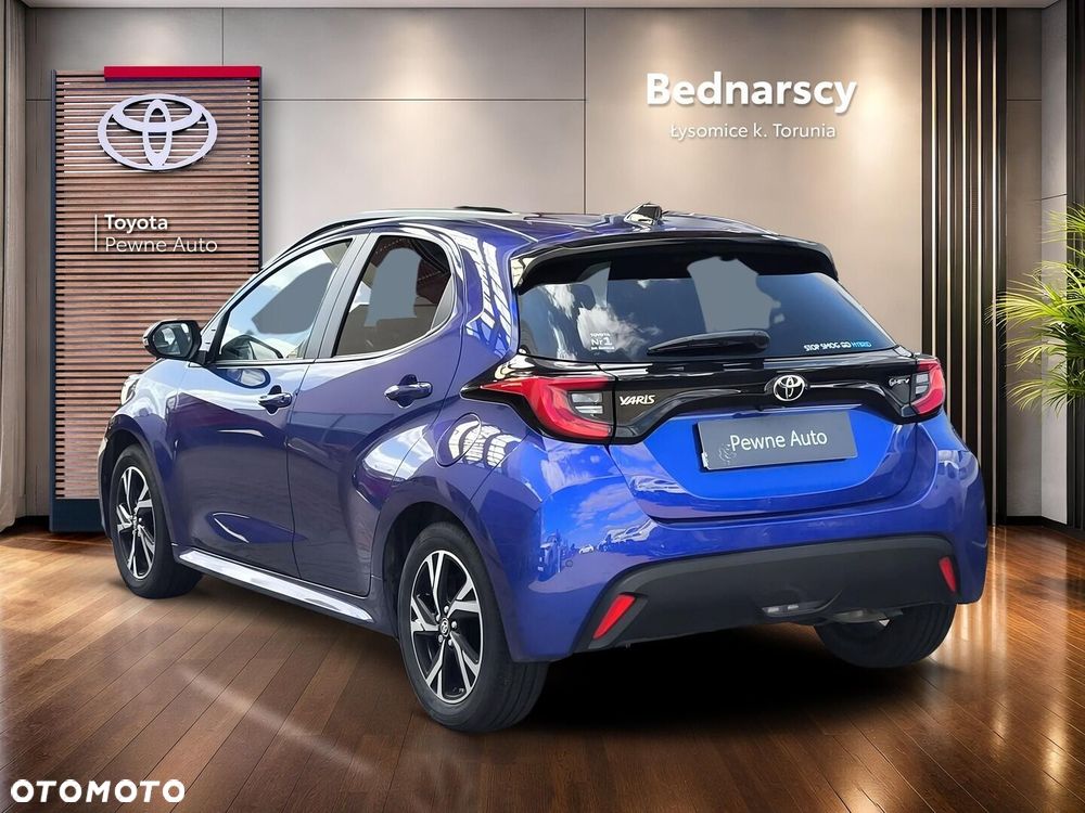 Toyota Yaris Hybrid 1.5 Style - 4