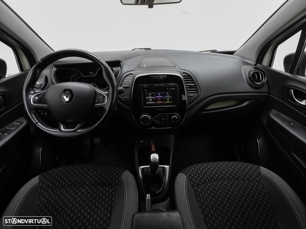 Renault Captur 0.9 TCE Exclusive - 6